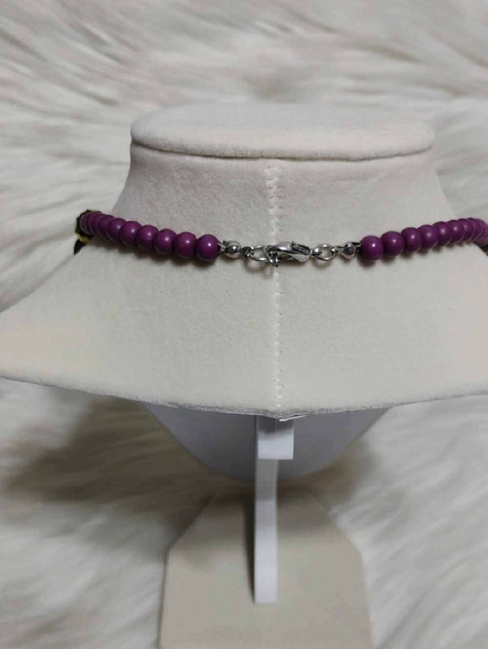 Statement Necklace W Fuchsia Chalcedony & Semi Precious Stones - Picture 6 of 7